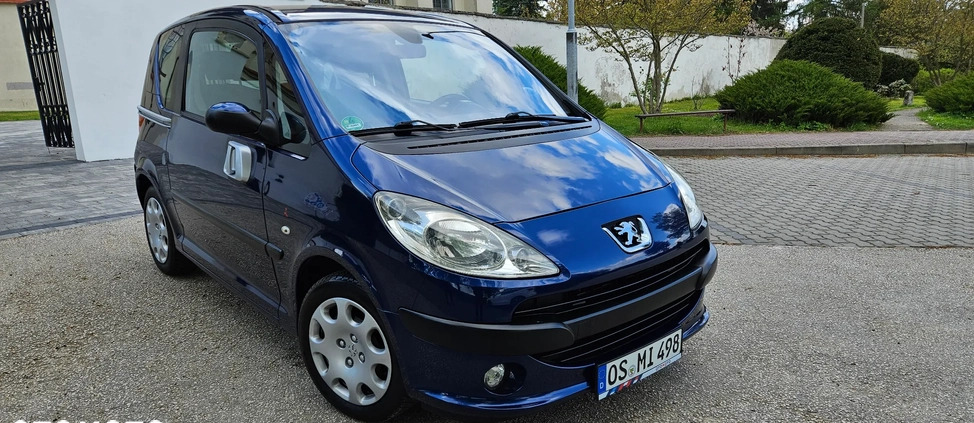 Peugeot 1007 cena 10900 przebieg: 152600, rok produkcji 2006 z Sławno małe 301